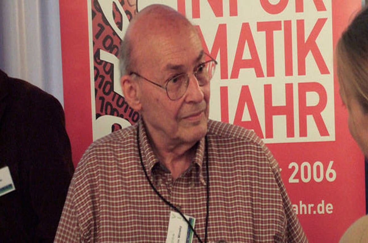 Marvin Minsky, AI pioneer, maker of 'box with a switch on it'
