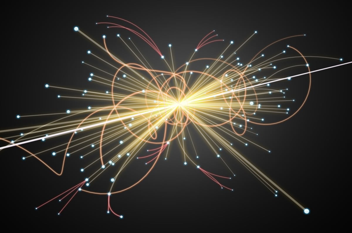 Sub-atomic boffins glimpse four-pack tetraquark