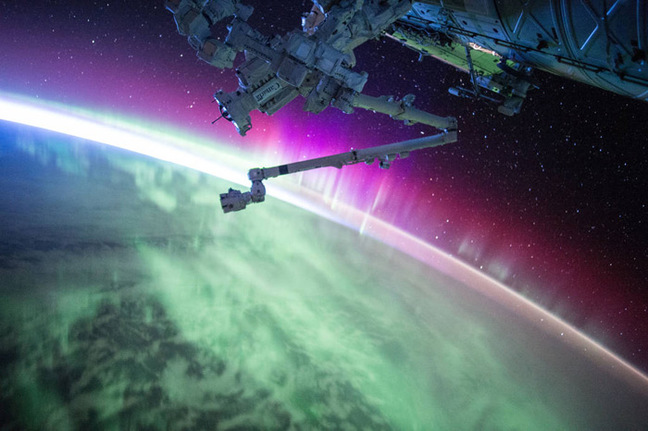 Scott Kelly's image of the aurora