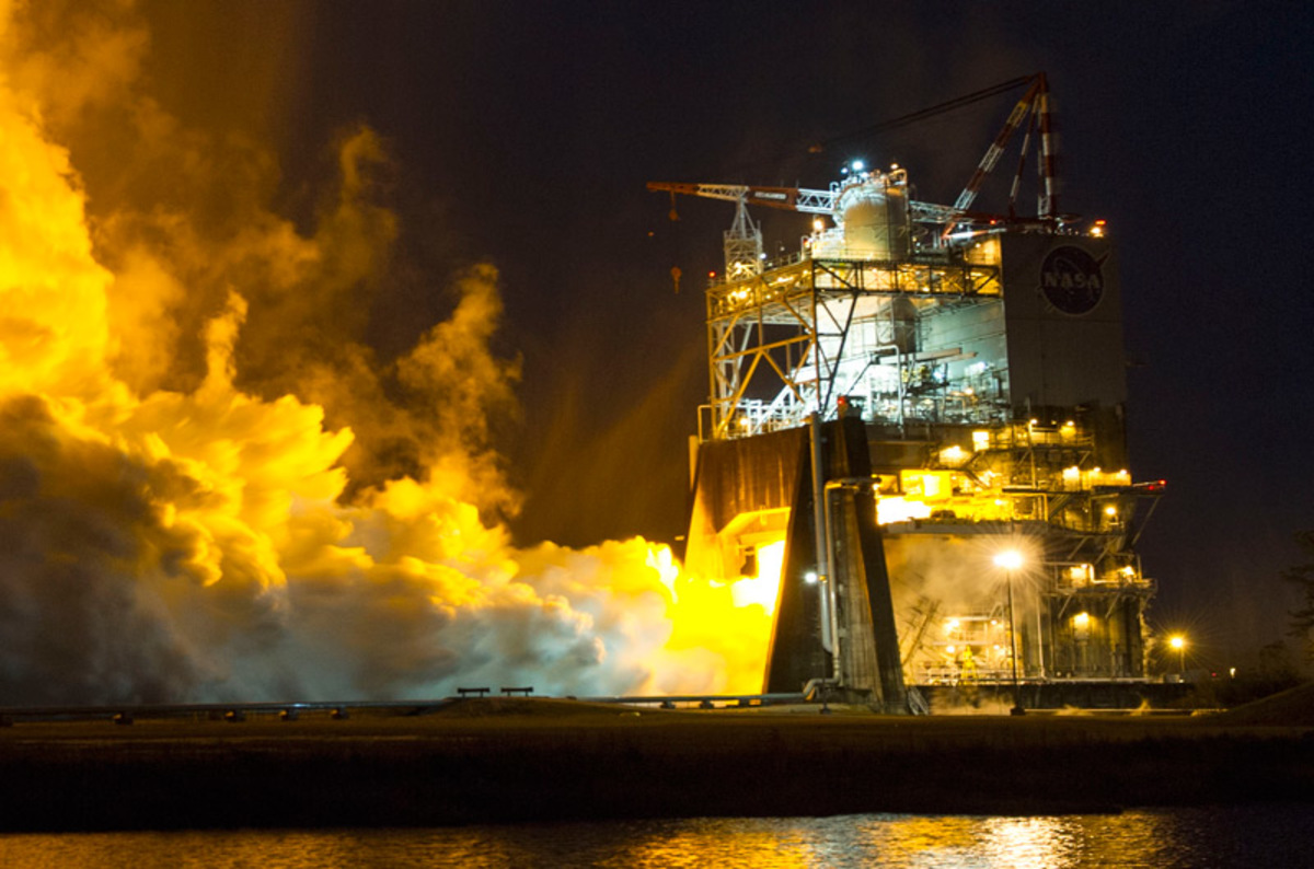 NASA's mighty SLS to burn 1.215 Olympic-sized pools