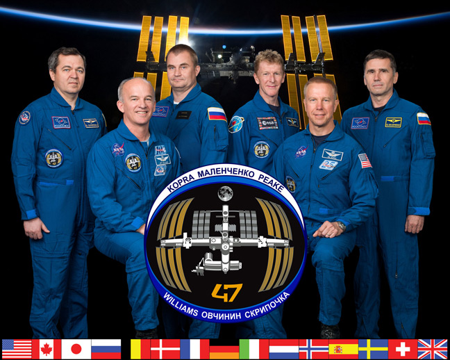 The full Expedition 47 crew. Pic: NASA