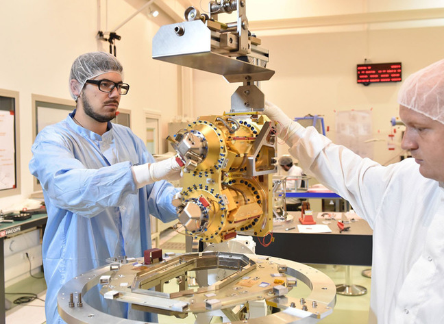 Integration of the T-Sage instruments. Pic: CNES / Girard Sébastien