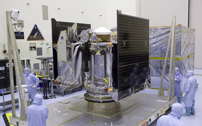 The OSIRIS-REx spacecraft at Kennedy Space Center. Pic: NASA / Dimitri Gerondidakis