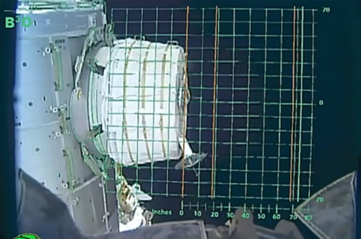 ISS pump-up space podule refuses to engorge