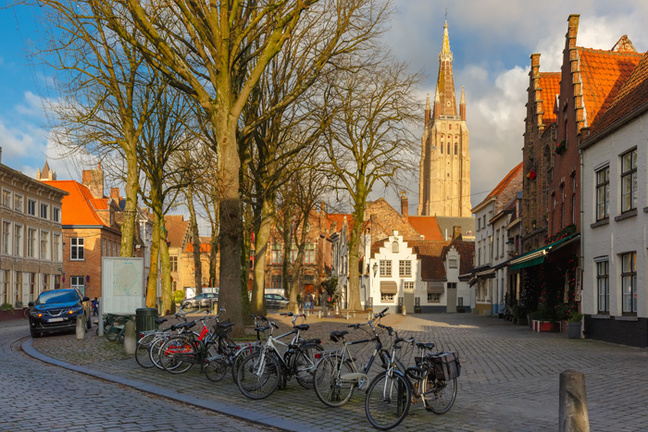 Walplein square in Bruge. Pic: Shutterstock