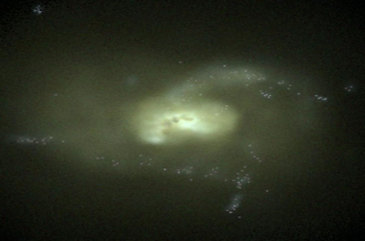 Cosmo study: Middle-aged galaxies are rarer than you'd think