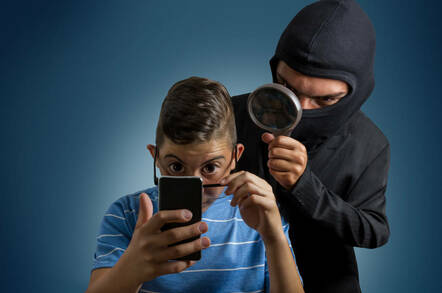 shutterstock_spying.jpg?x=442&y=293&crop