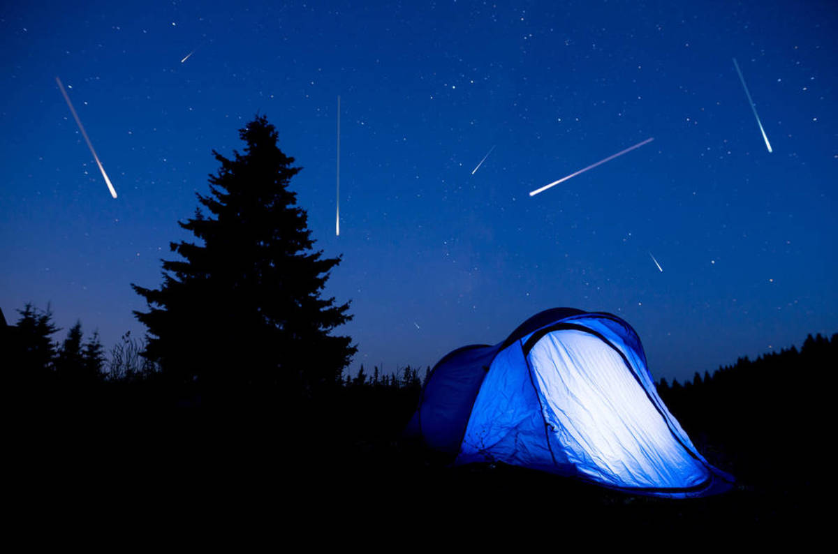 Watch hot 'stars' shower ... again. It's Perseid meteor showtime