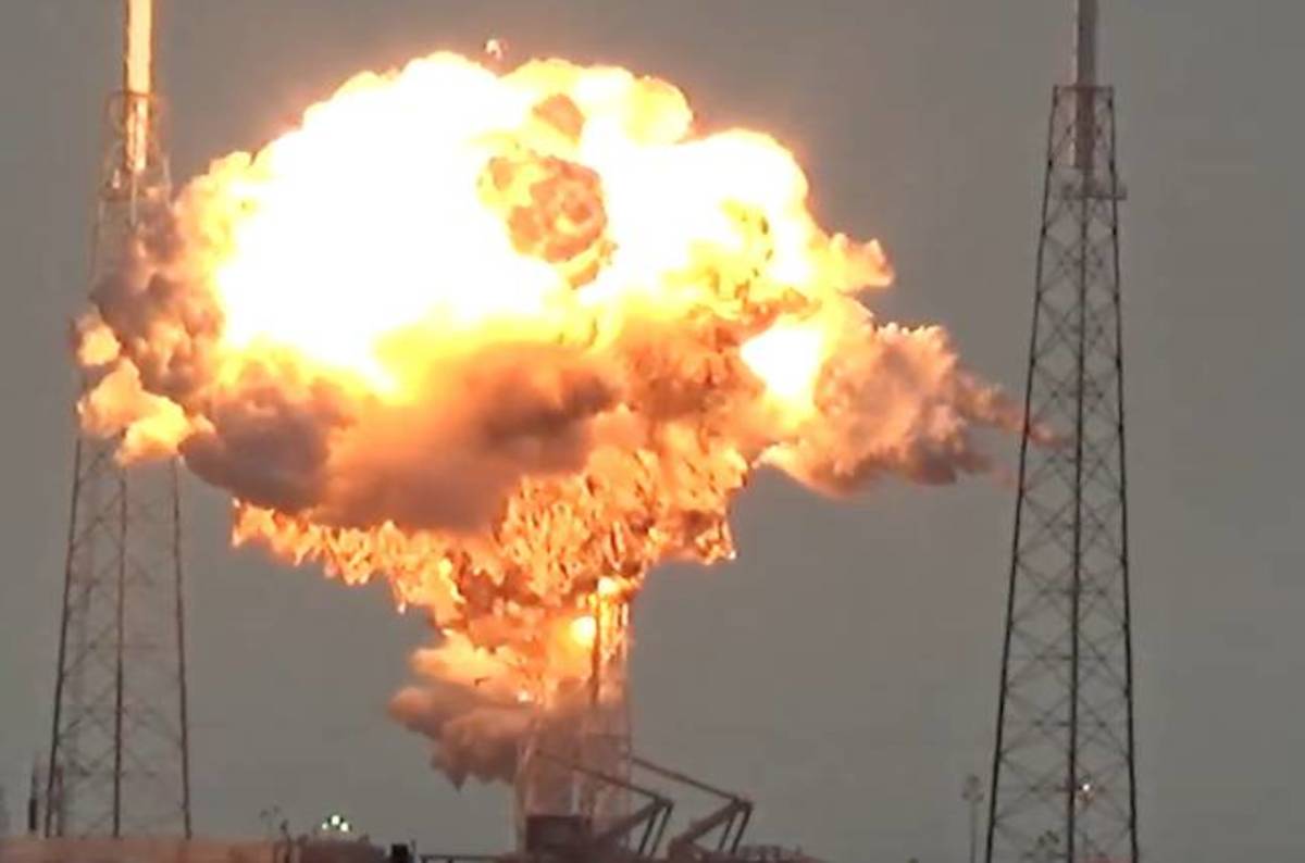 Watch SpaceX's rocket dramatically detonate, destroying a $200m Facebook satellite