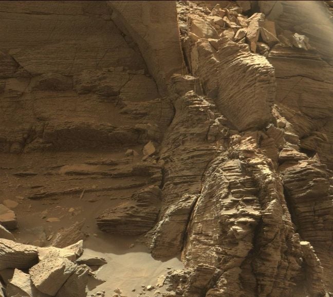 Murray Buttes on Mars. Image Credit: NASA/JPL-Caltech/MSSS 