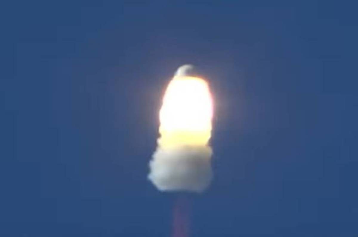 Amazon supremo Bezos' Blue Origin blows its top over Texas desert