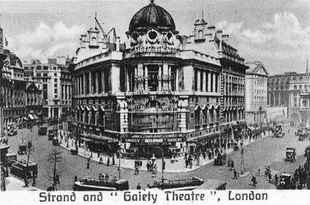 old postcard depicting London's STrand. source url https://www.flickr.com/photos/govert1970/4359657301 licensed under https://creativecommons.org/licenses/by/2.0/