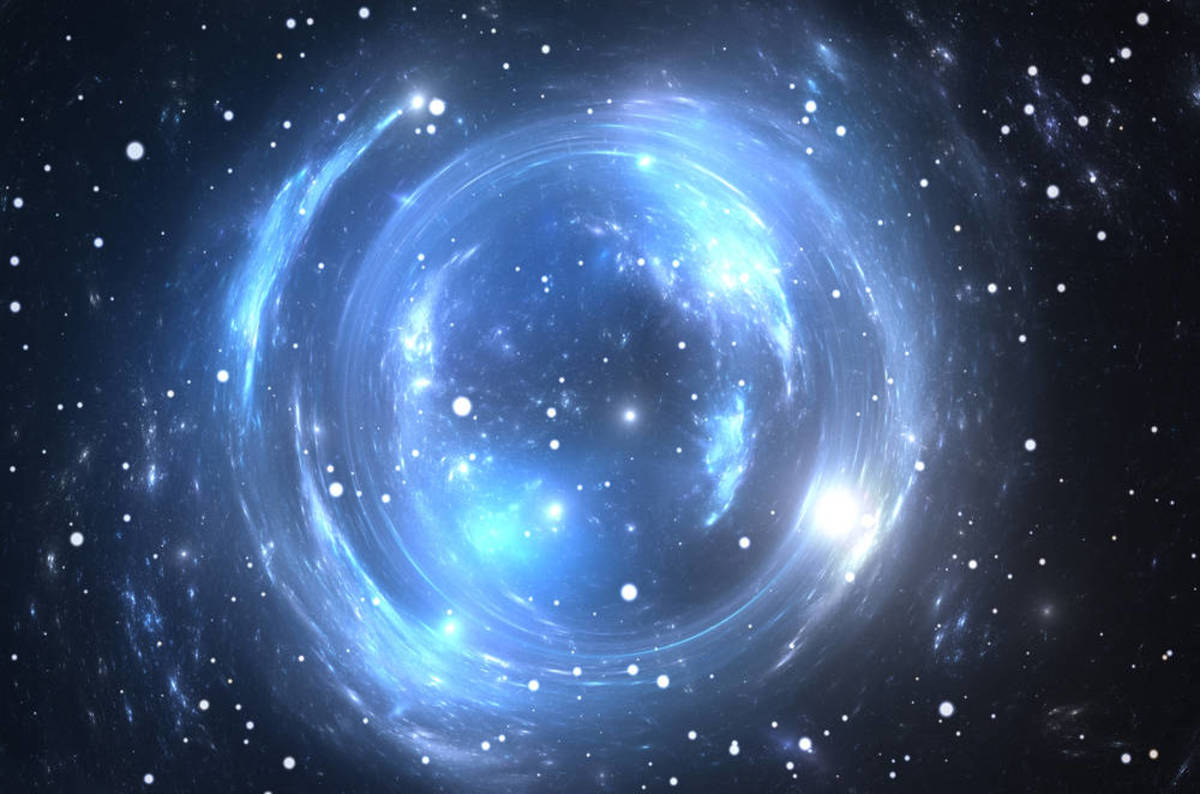 Gravitational lensing event could provide ideal conditions for planet hunting