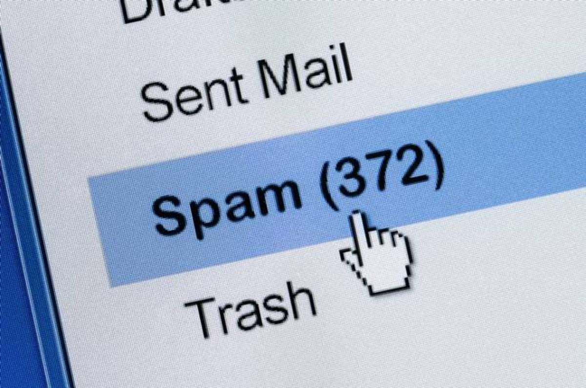 photo of Tenable's response to folks upset at AWOL features: A 150-emails-a-minute spam storm image