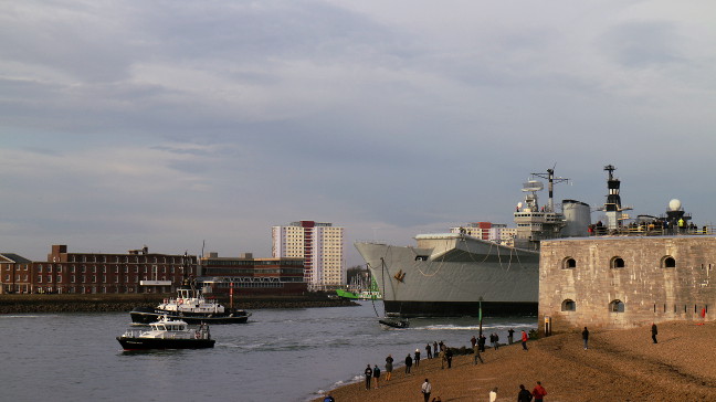 HMS Illustrious leaving Portsmouth. Pic: Kavan