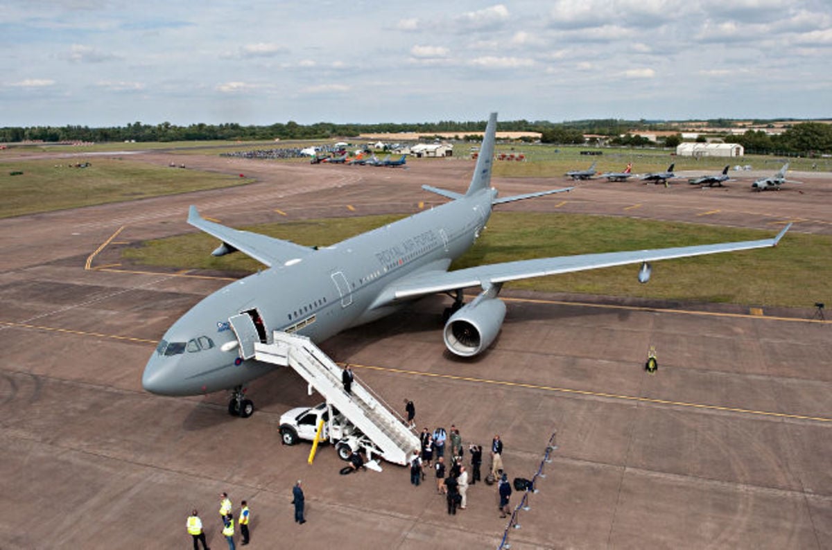 raf-pilot-sacked-for-sending-airbus-voyager-into-sudden-dive-the-register