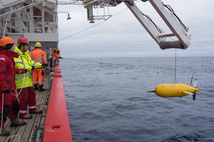Boaty McBoatface being lowered from RRS James Clark Ross