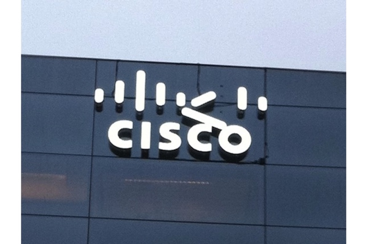 photo of Cisco shift to recurring revenue gives 3.8 billion signs that it's working image