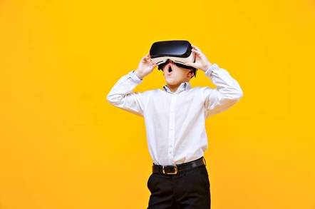 VR