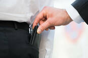 Shutterstock pickpocket