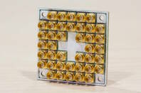 Intel's 17-qubit quantum chip