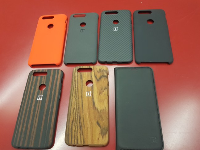 OnePlus 5T covers selection 