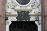 LLOYDS BANK BUILDING opposite royal courts of justice