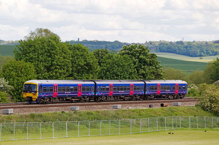 A train passes in Moulsford, OXFORDSHIRE - midsomer murders town
