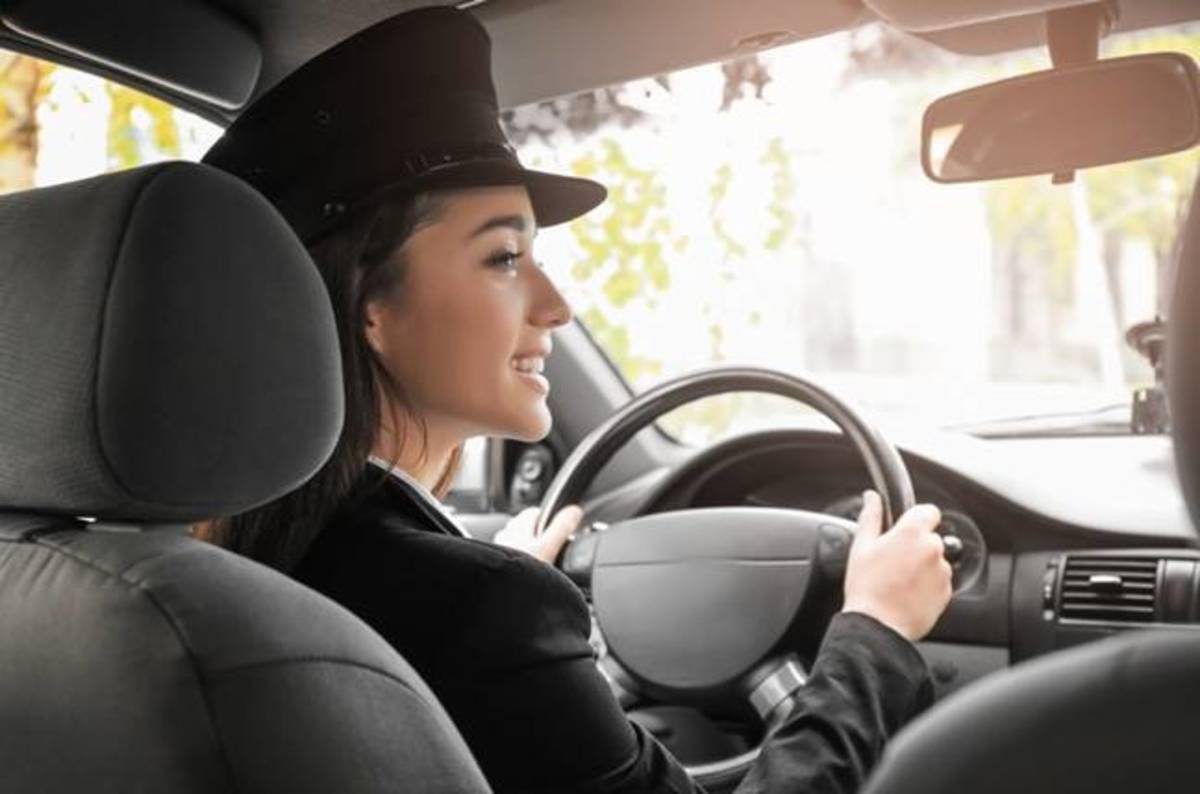 Uber: Ah yeah, we pay women drivers less than men. We can explain! • The Register