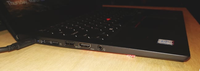 Thinkpad X280 ports in detail