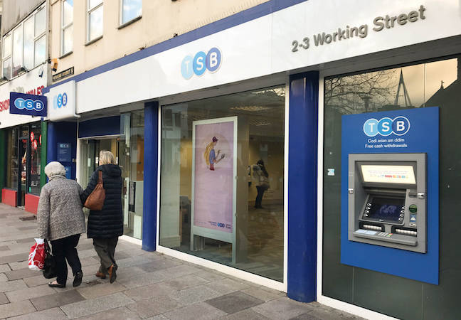 photo of IT meltdown outfit TSB to refund all customers that fall victim to fraud in 'UK banking first' image