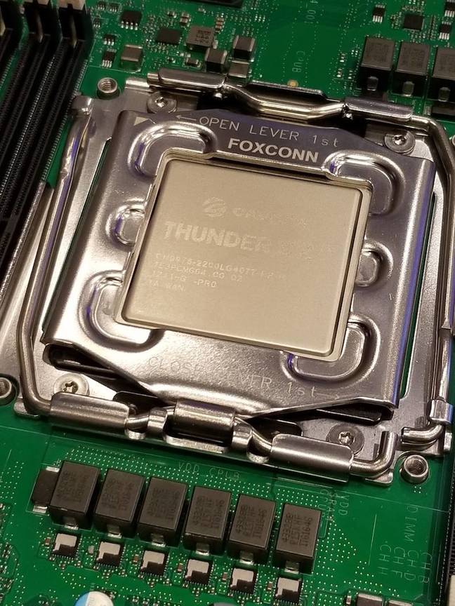 Close up of the ThunderX2 processor