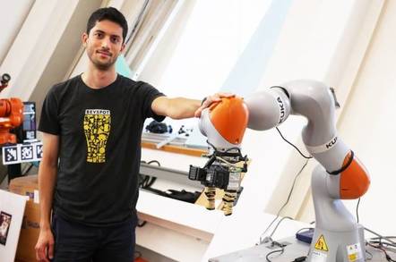 CSAIL_robot