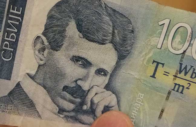 Nikola Tesla portrait on Serbian 100 dinar note