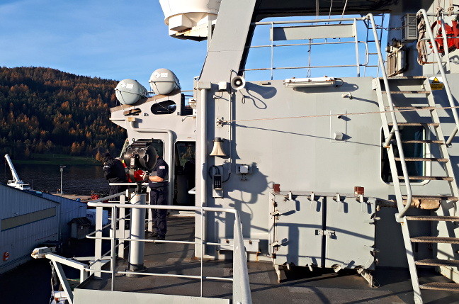 HMS Enterprise comes alongside at Trondheim