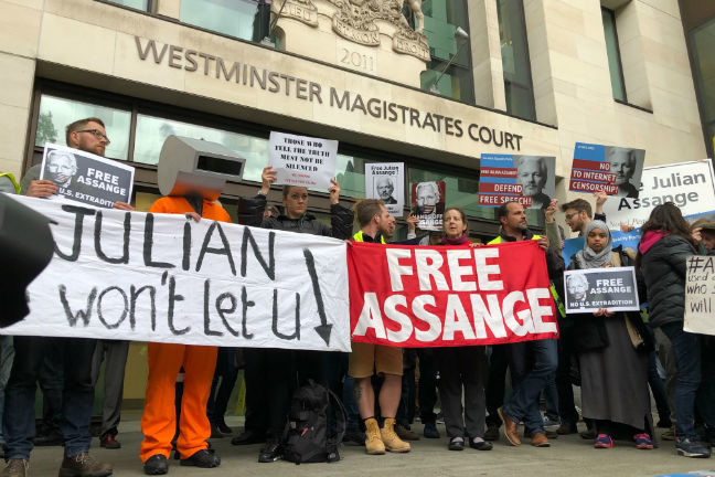 the crowd protesting Julian Assange's extradition at Westminster court