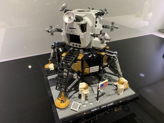 Lego Lunar Lander