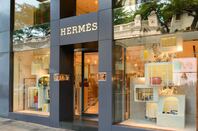 Herm&egrave;s store