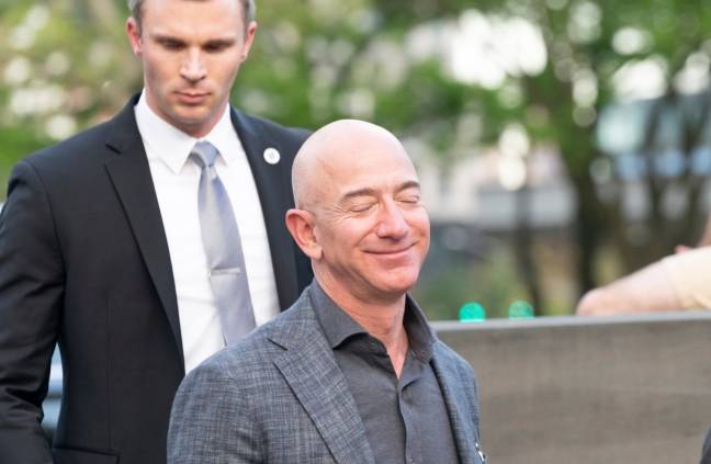 photo of Amazon gets green-light to blow $10bn on 3,000+ internet satellites. All so Americans can shop more on Amazon image
