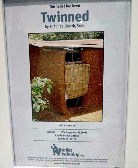Toilet Twinning sign