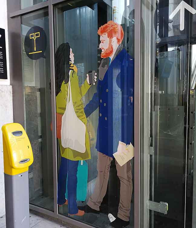 Harry and Meghan in the lift