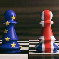 UK and EU flags as chess pieces