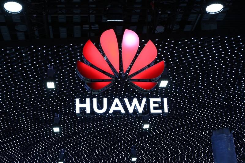 Photo of Huawei rip-and-replace caused Sky Mobile outage – report