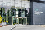 glass door entrance to HPE building in palo alto, California