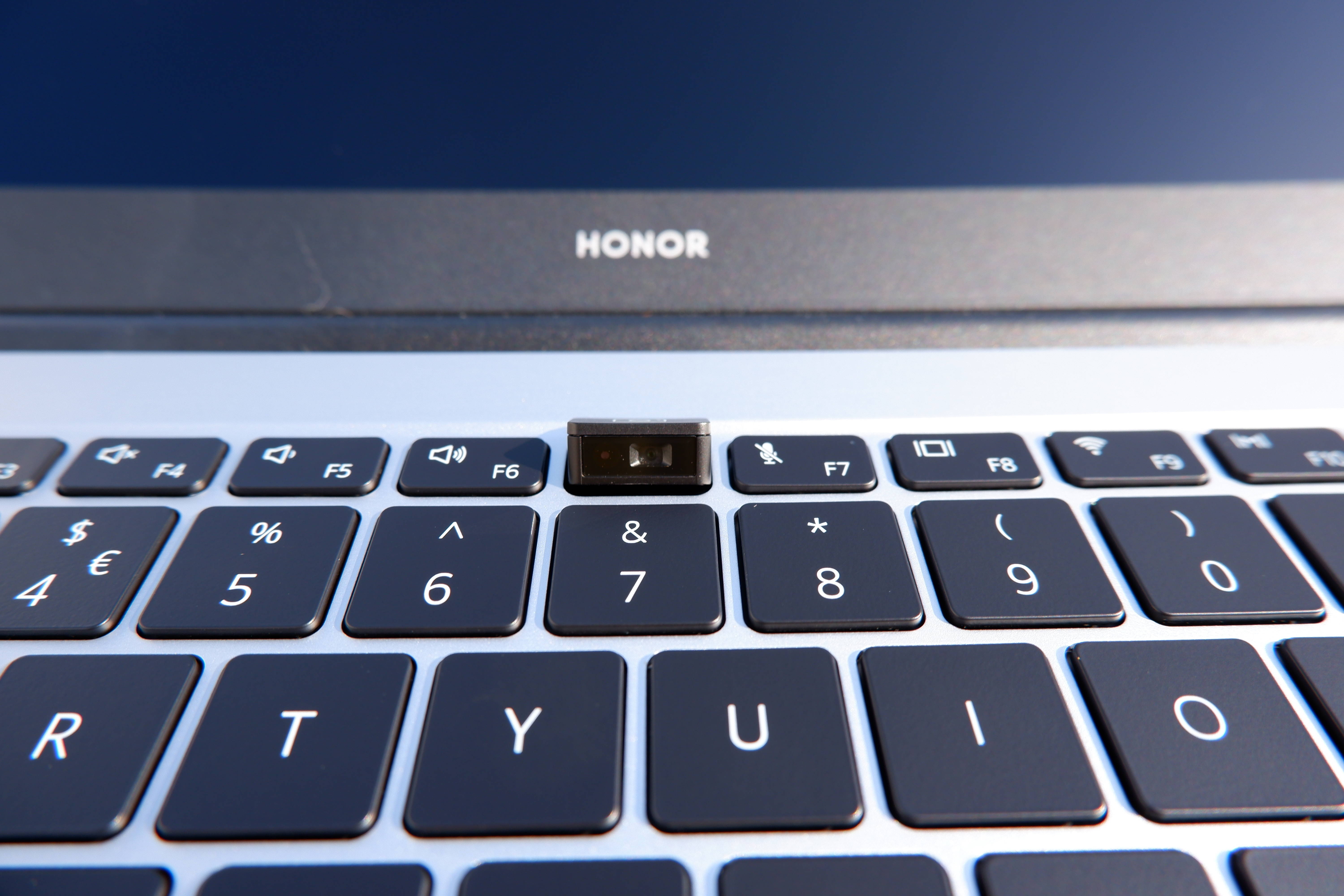 Honor Magicbook 14 Nice Keyboard And Ports Aplenty But With A
