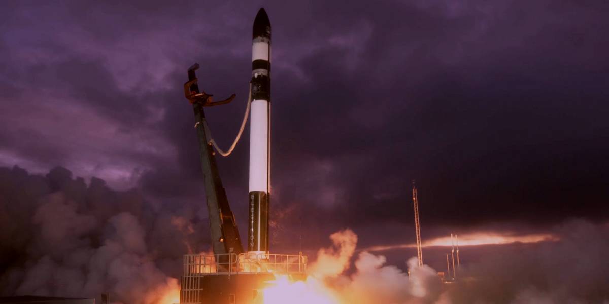 58 Starlinks scattered across sky, Rocket Lab aims for ...