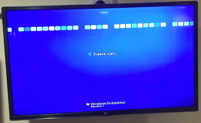Windows Embedded Standard 7 waiting for something