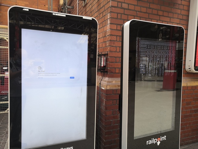 Info displays at Marylebone