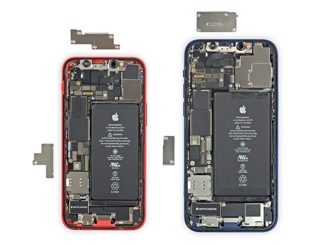 iPhone 12 Mini compared with iPhone 12