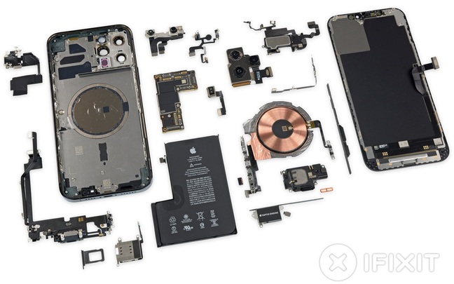 iPhone 12 Pro Max teardown by iFixit